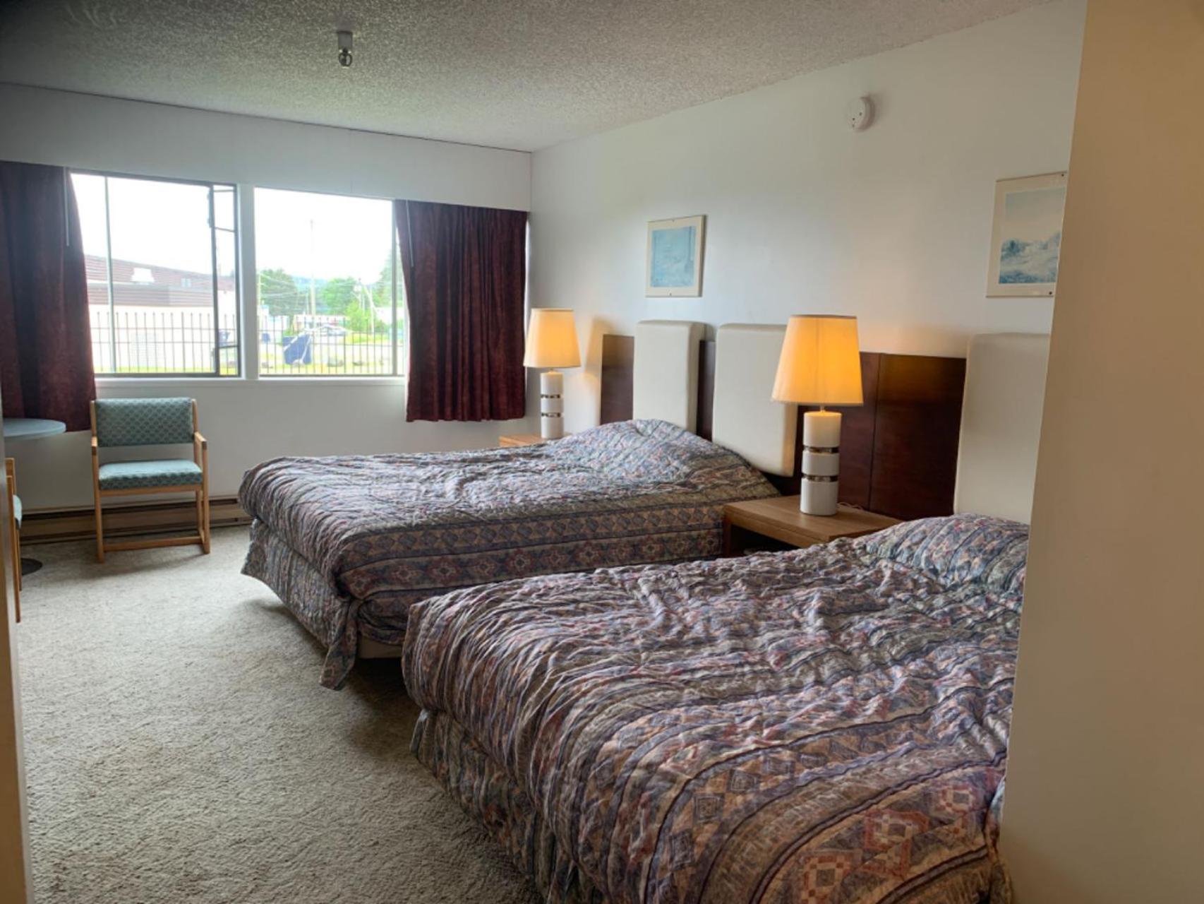 Providence Place Inn Port Hardy Exterior photo