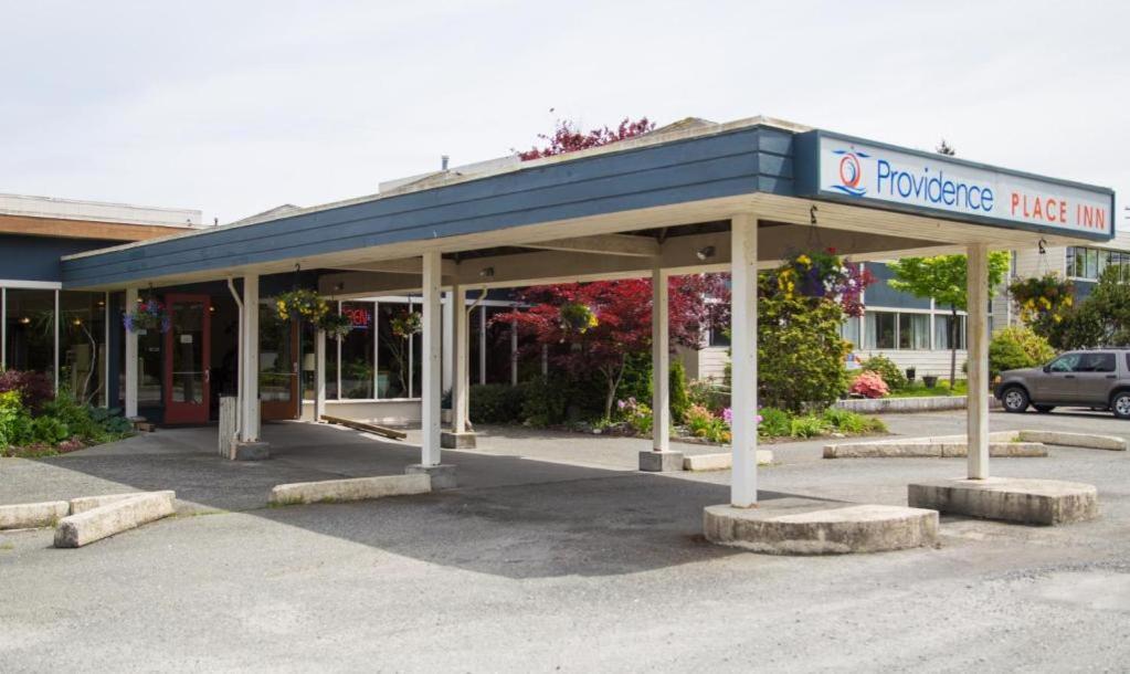 Providence Place Inn Port Hardy Exterior photo